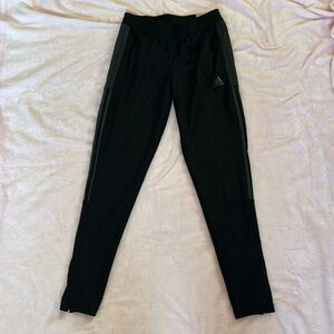 Adidas Tapered Leg Regular Fit Leggings